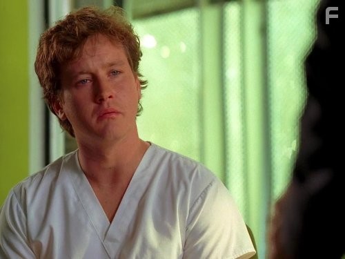 Tom Guiry in CSI: Место преступления Майами (2002)