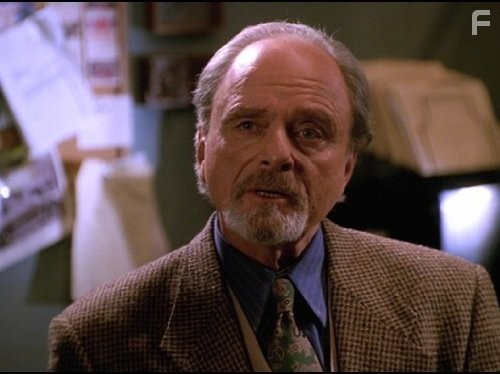 Harris Yulin in Баффи - истребительница вампиров (1997)
