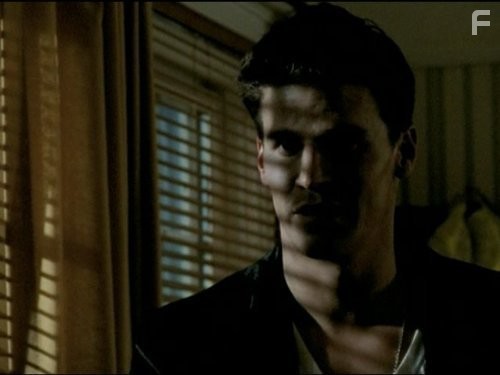 David Boreanaz in Баффи - истребительница вампиров (1997)