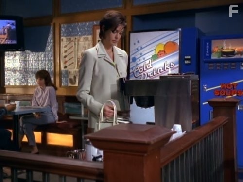 Teri Hatcher in Лоис и Кларк: Новые приключения Супермена (1993)