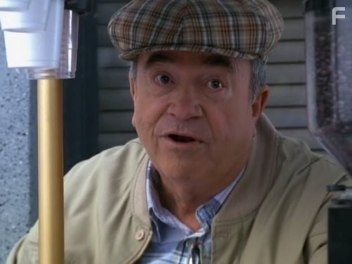 David Doyle in Лоис и Кларк: Новые приключения Супермена (1993)