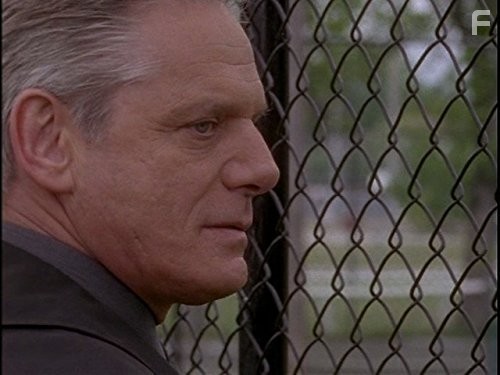 Eugene Robert Glazer in Ее звали Никита (1997)