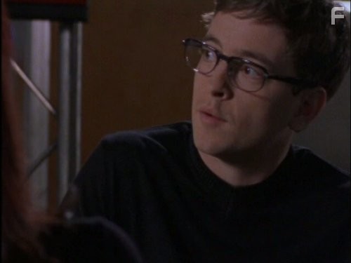 Matthew Ferguson in Ее звали Никита (1997)