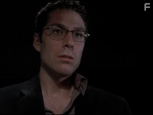 Alexis Denisof in Ангел (1999)