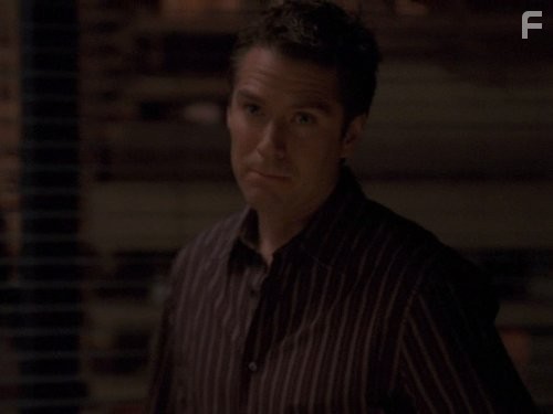 Alexis Denisof in Ангел (1999)