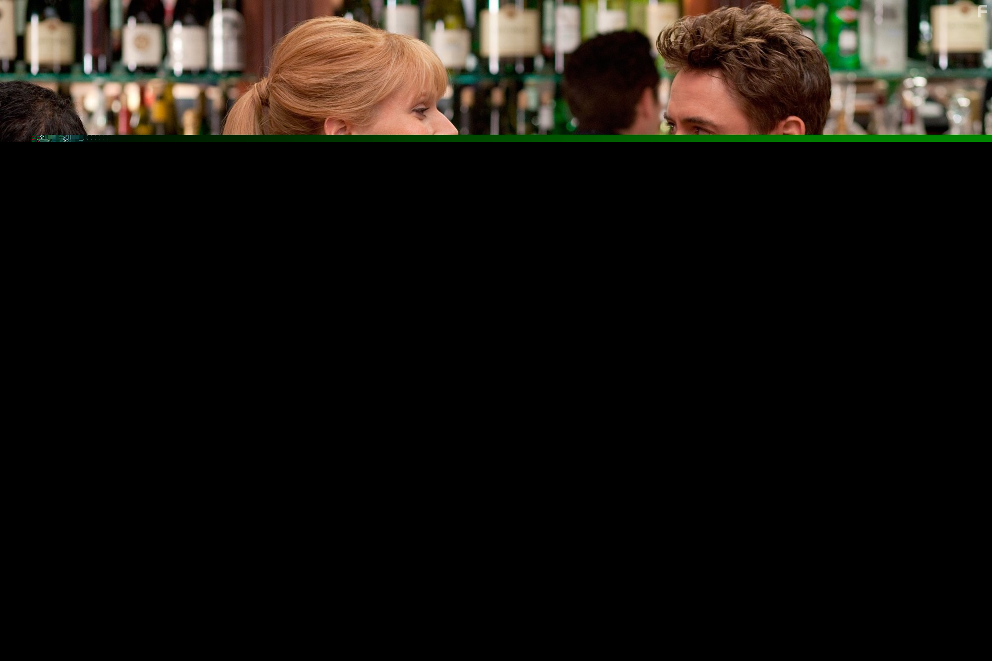 Robert Downey Jr. and Gwyneth Paltrow in Железный человек 2 (2010)