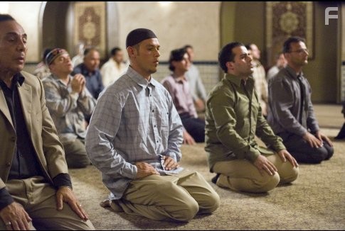 Узнай врага (2005)