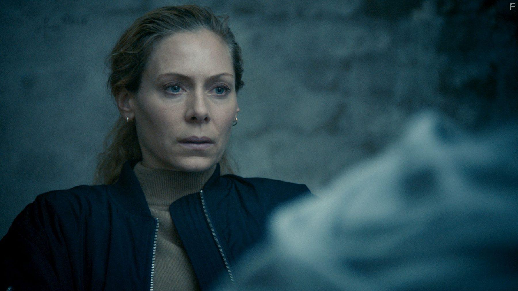 Eva Rse in Maria Wern (2008)