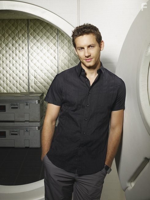 Gene Farber in Виртуальность (2009)