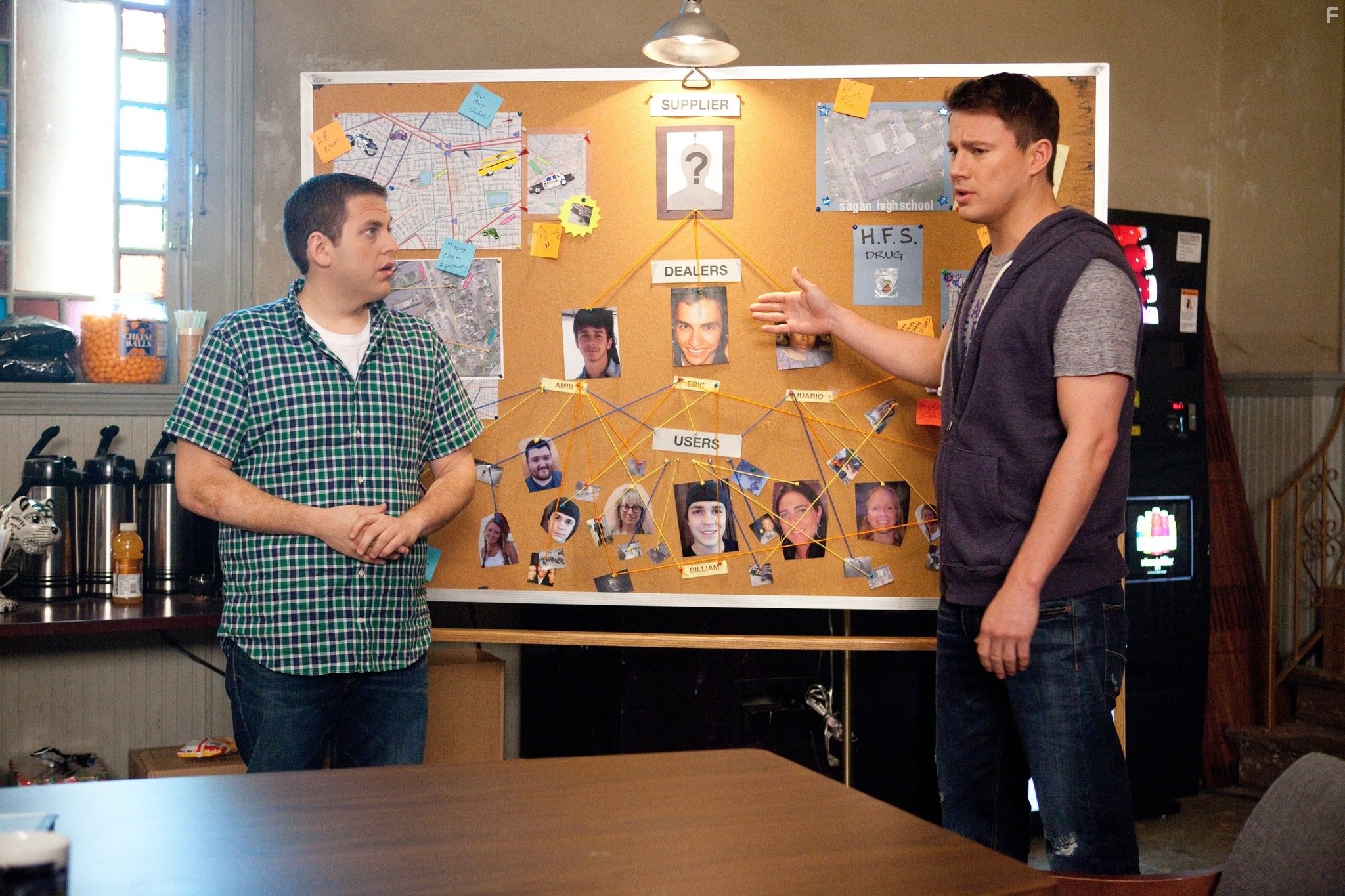 Channing Tatum and Jonah Hill in Мачо & ботан (2012)
