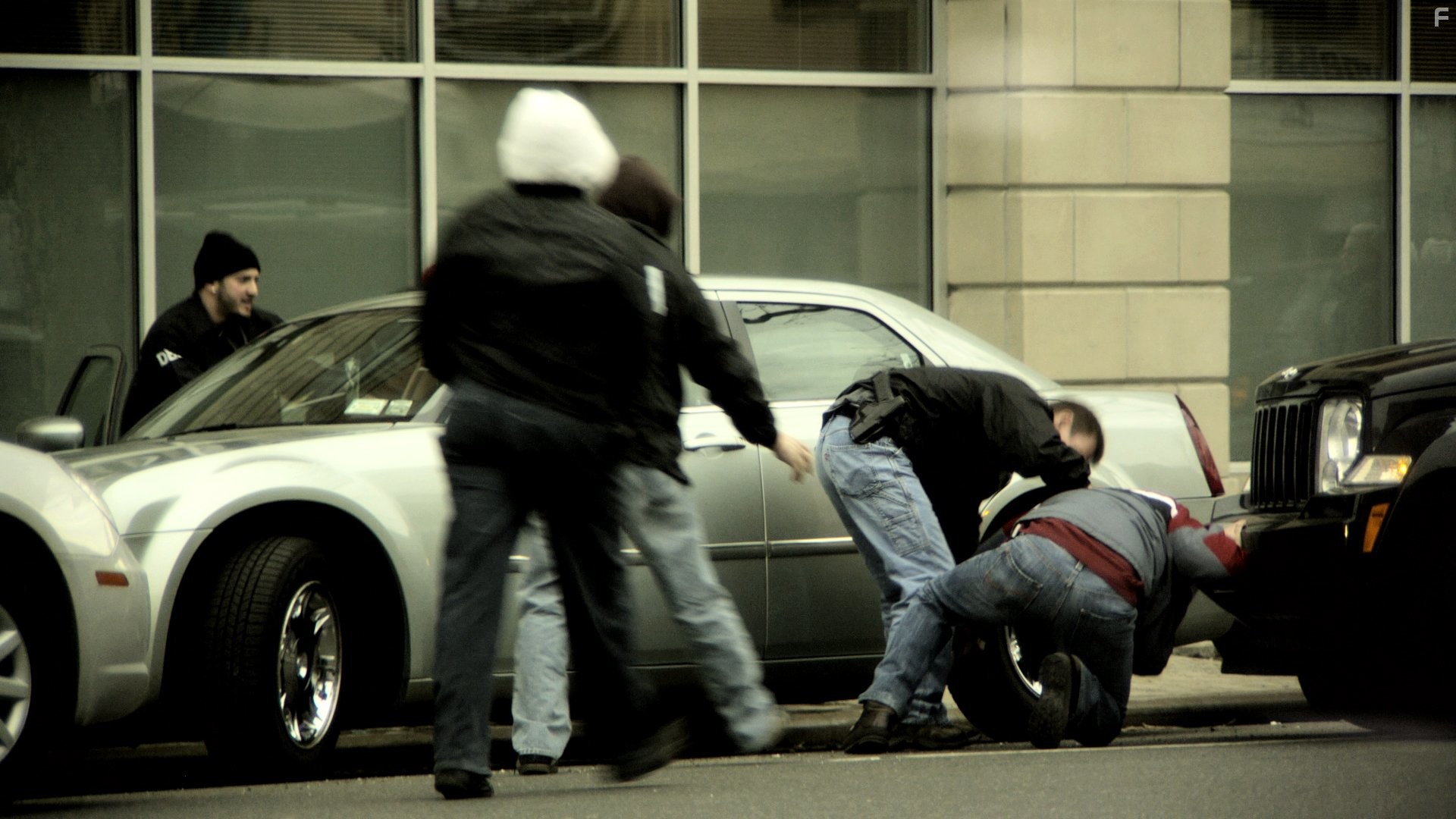 Как заработать деньги, продавая наркотики (2012)