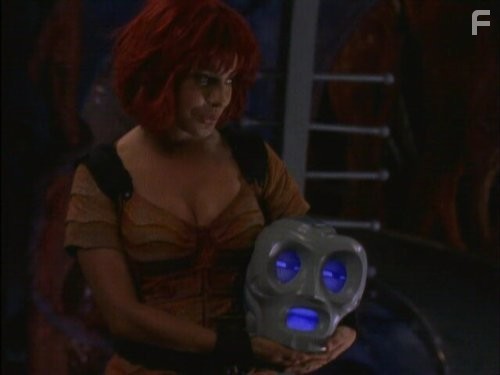 Jeffrey Hirschfield and Xenia Seeberg in Лексс (1997)