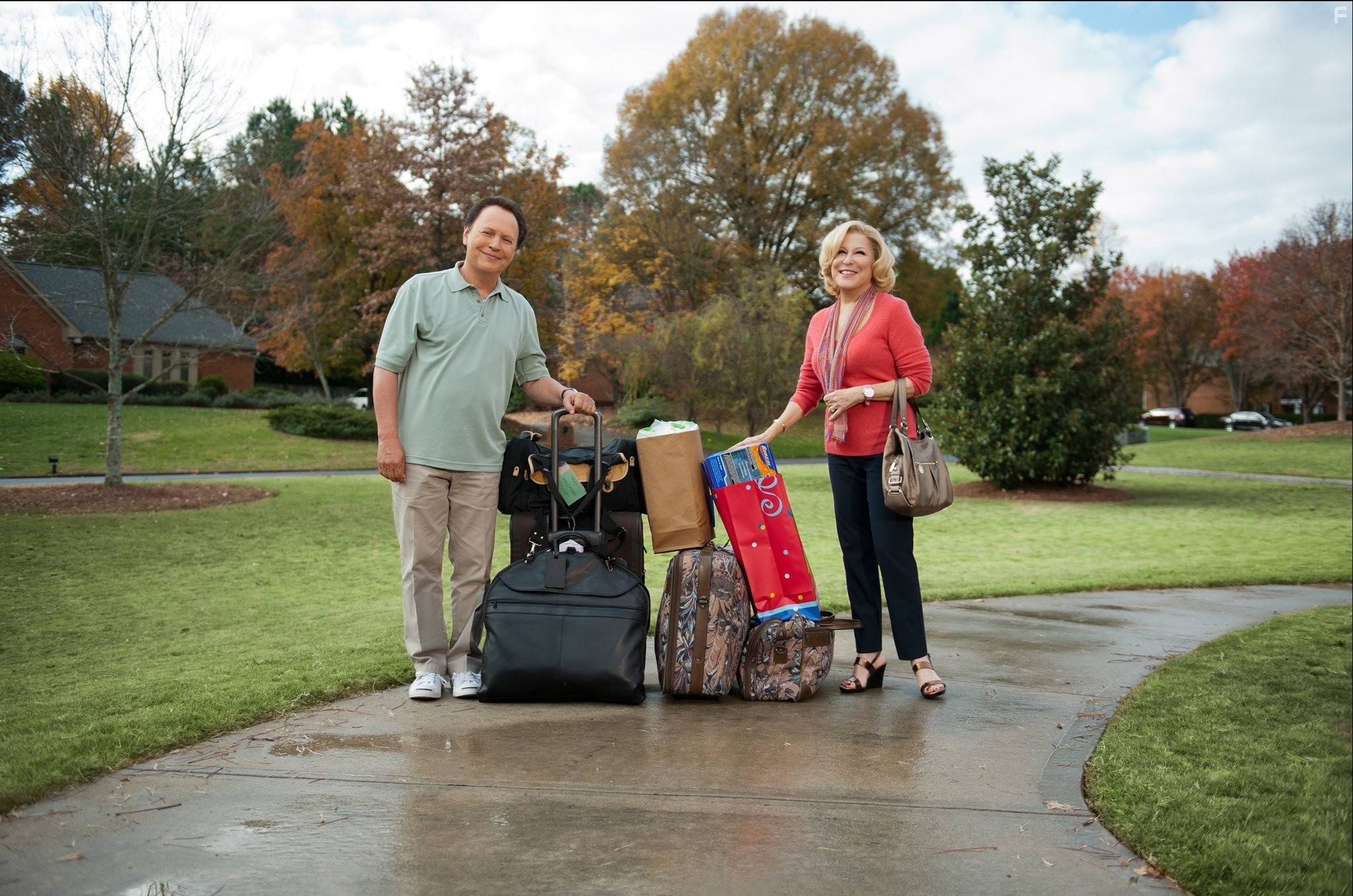 Billy Crystal and Bette Midler in Родительский беспредел (2012)
