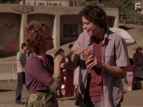 Douglas Smith and Grace Zabriskie in Большая любовь (2006)