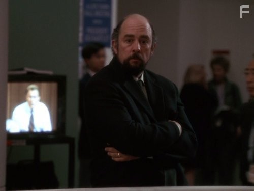 Richard Schiff in Западное крыло (1999)