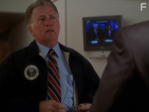 Martin Sheen in Западное крыло (1999)