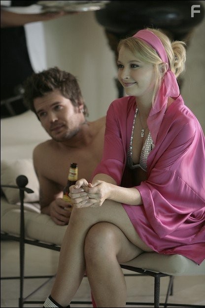 Elisabeth Harnois in Желтая пресса (2007)