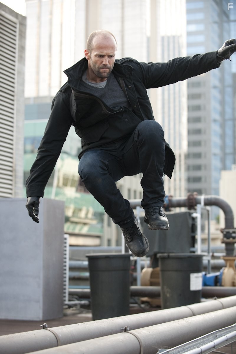 Jason Statham in Профессионал (2011)