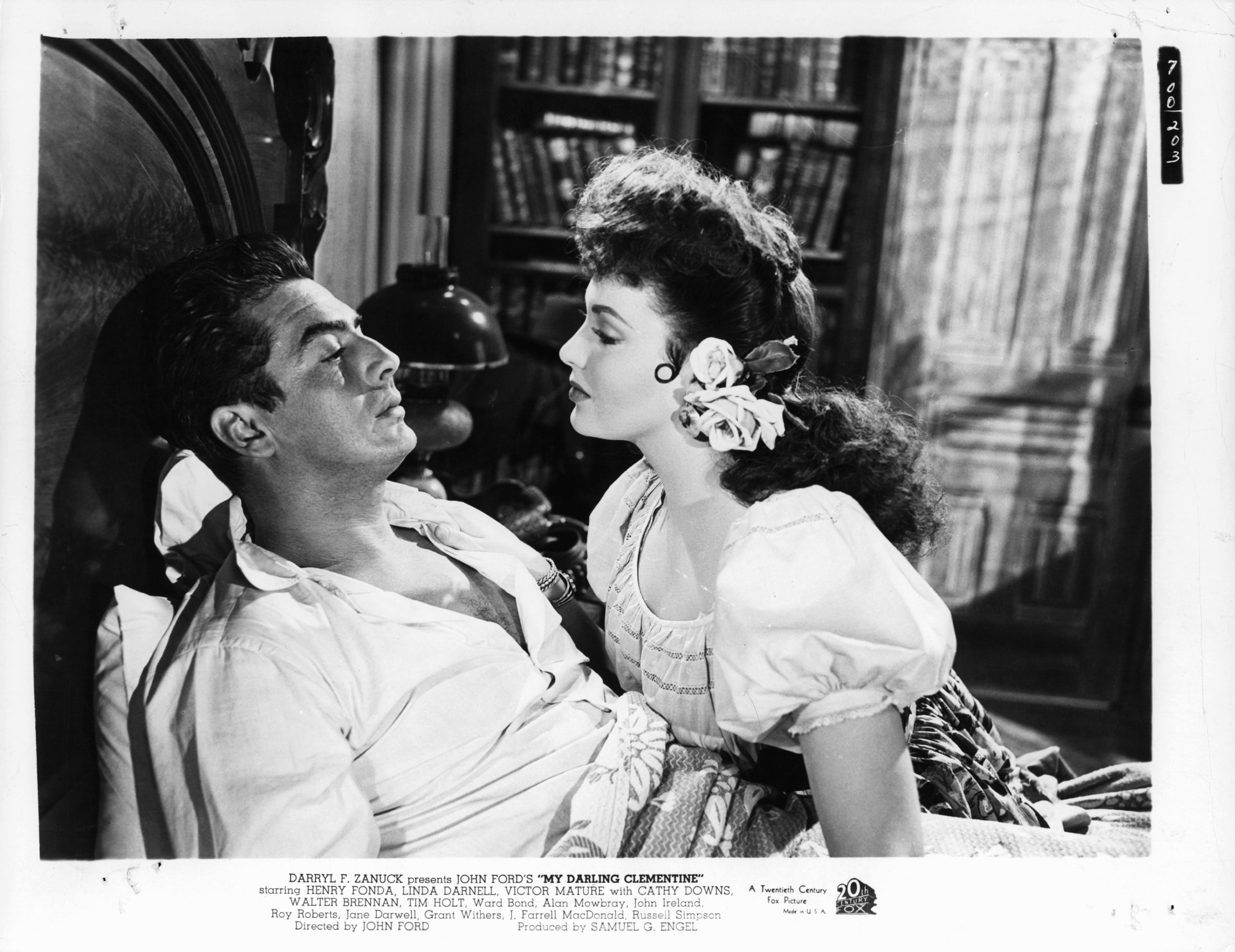 Linda Darnell and Victor Mature in Моя дорогая Клементина (1946)