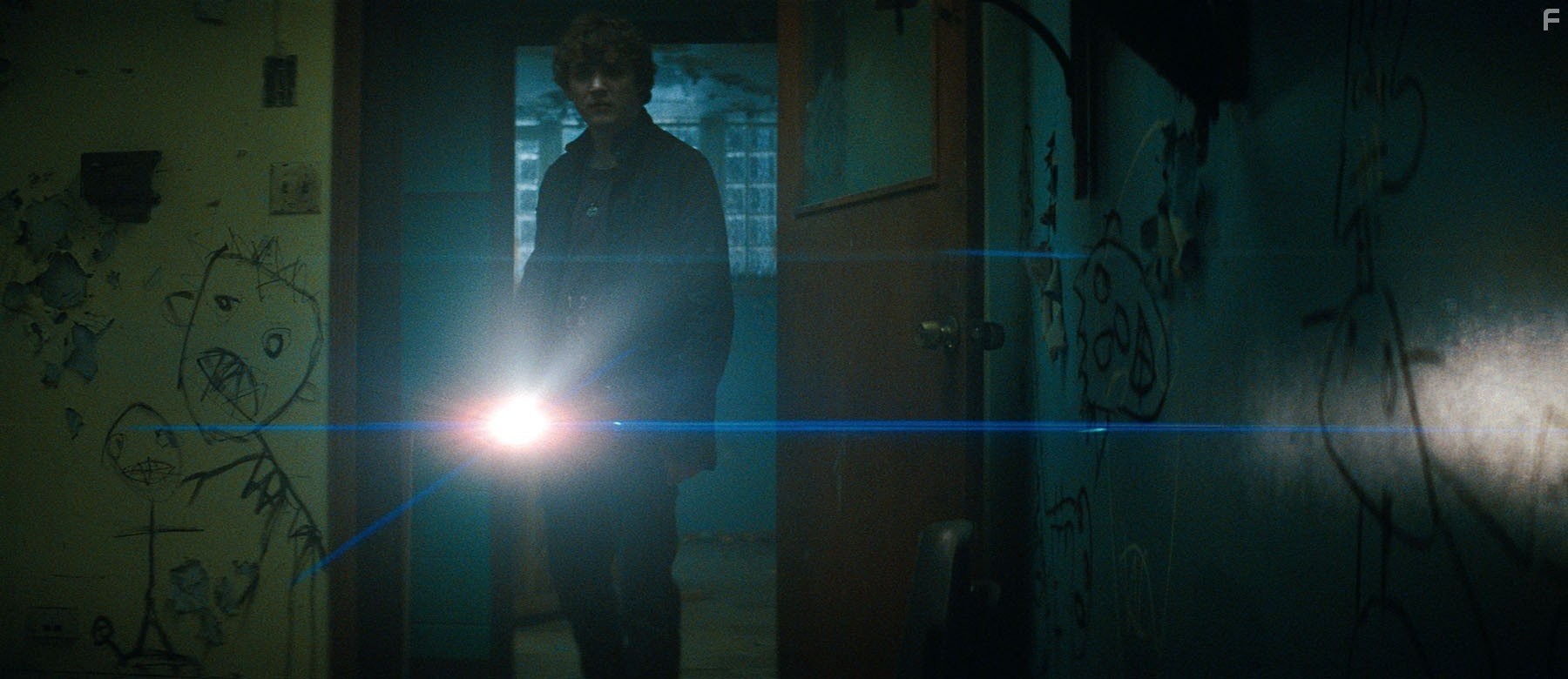 Kyle Gallner in Кошмар на улице Вязов (2010)