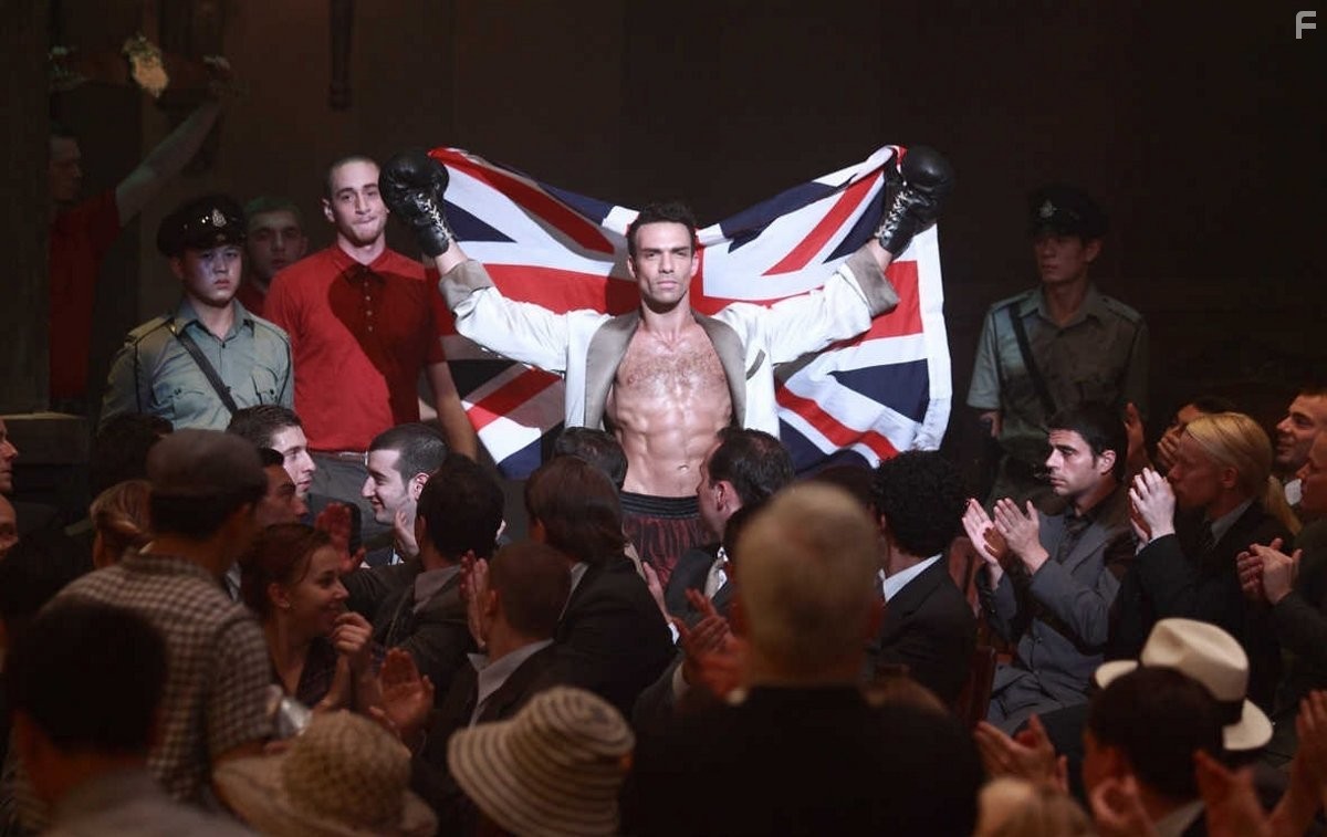 Darren Shahlavi in Ип Ман 2 (2010)