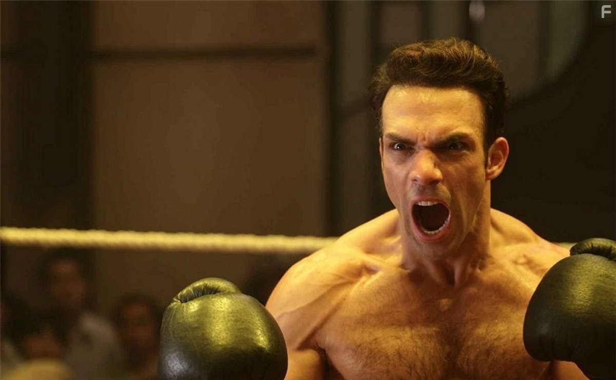 Darren Shahlavi in Ип Ман 2 (2010)