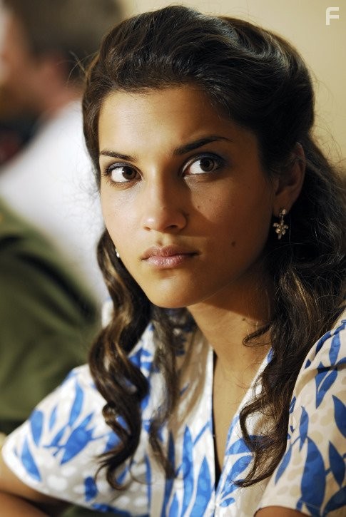 Amber Rose Revah in Дом Саддама (2008)