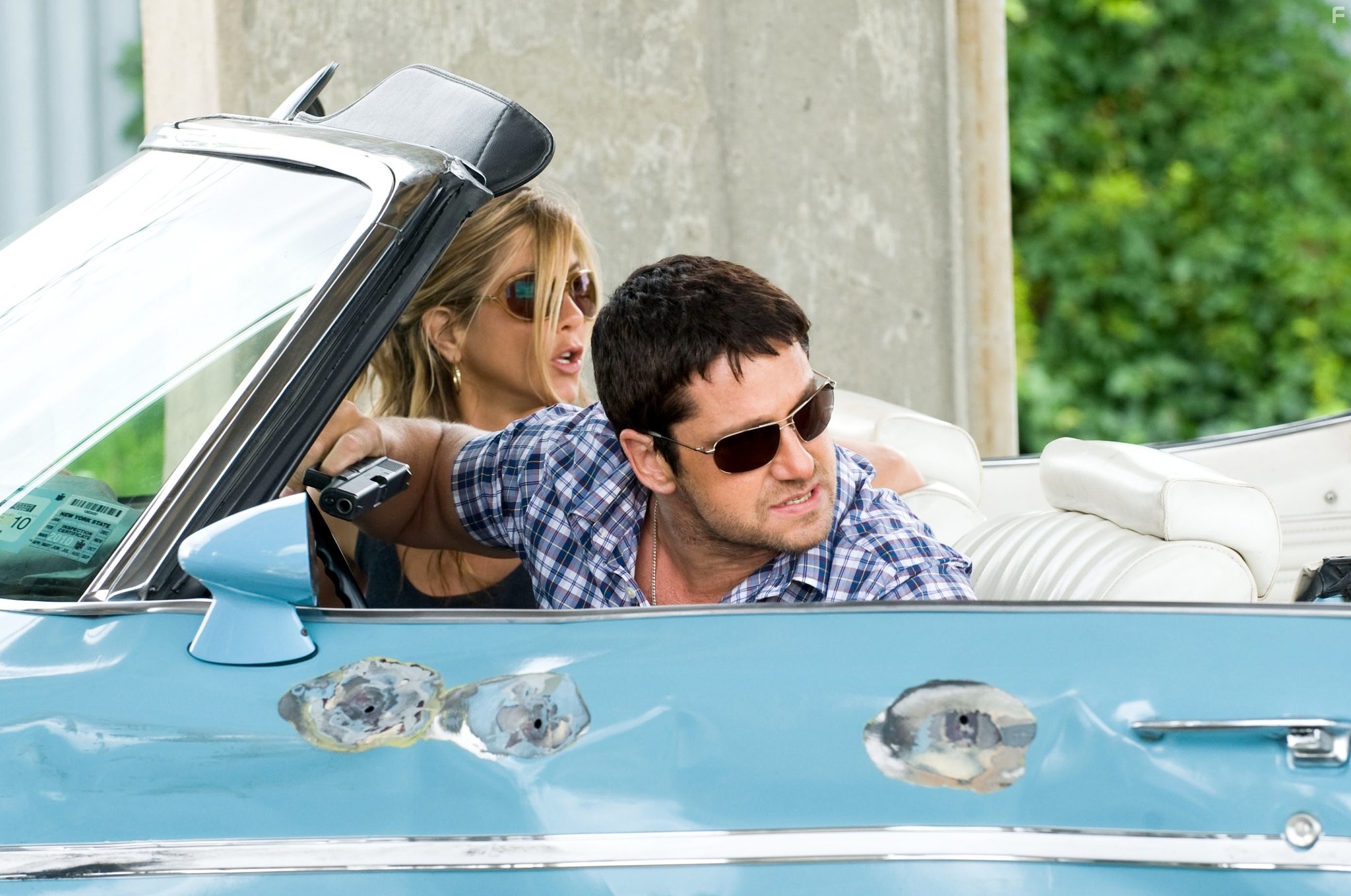 Jennifer Aniston and Gerard Butler in Охотник за головами (2010)