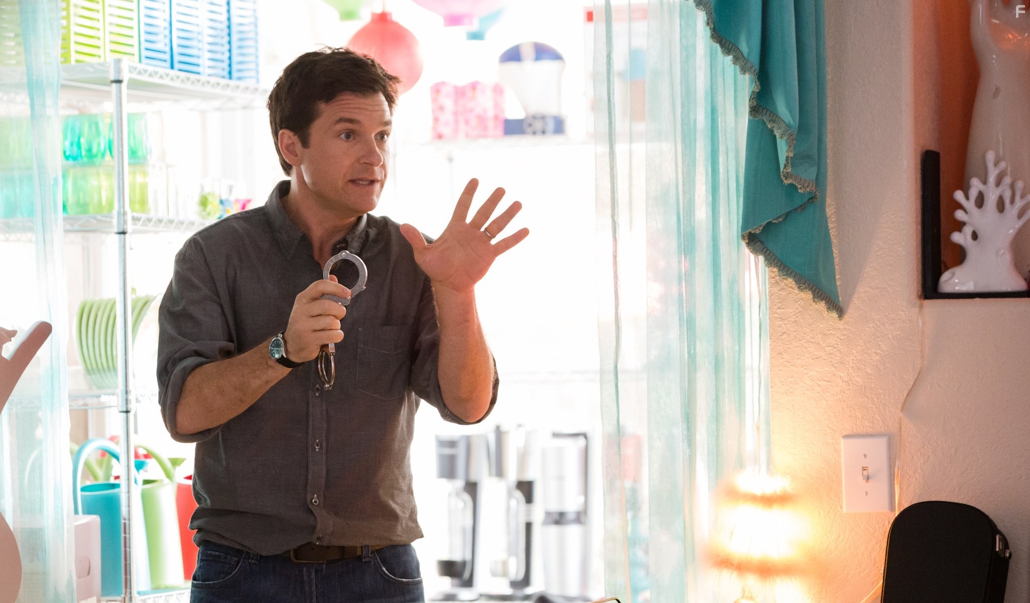 Jason Bateman in Поймай толстуху, если сможешь (2013)