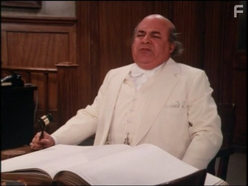 Sorrell Booke in Дюки из Хаззарда (1979)