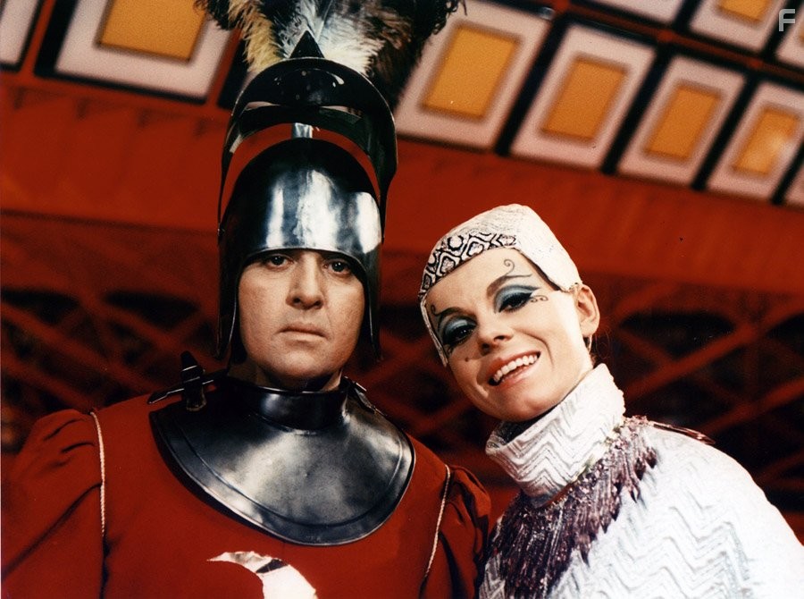 Iva Janzurov? and Lubom?r Lipsk? in Я убил Эйнштейна, господа (1970)