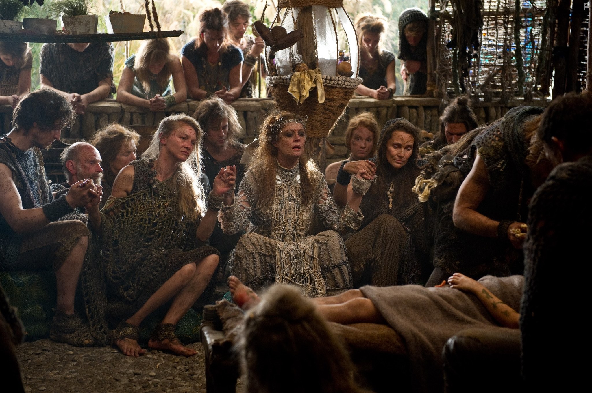 Susan Sarandon and Raevan Lee Hanan in Облачный атлас (2012)