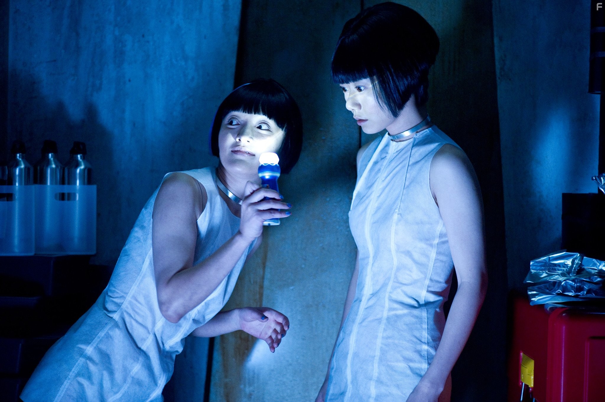 Doona Bae and Xun Zhou in Облачный атлас (2012)