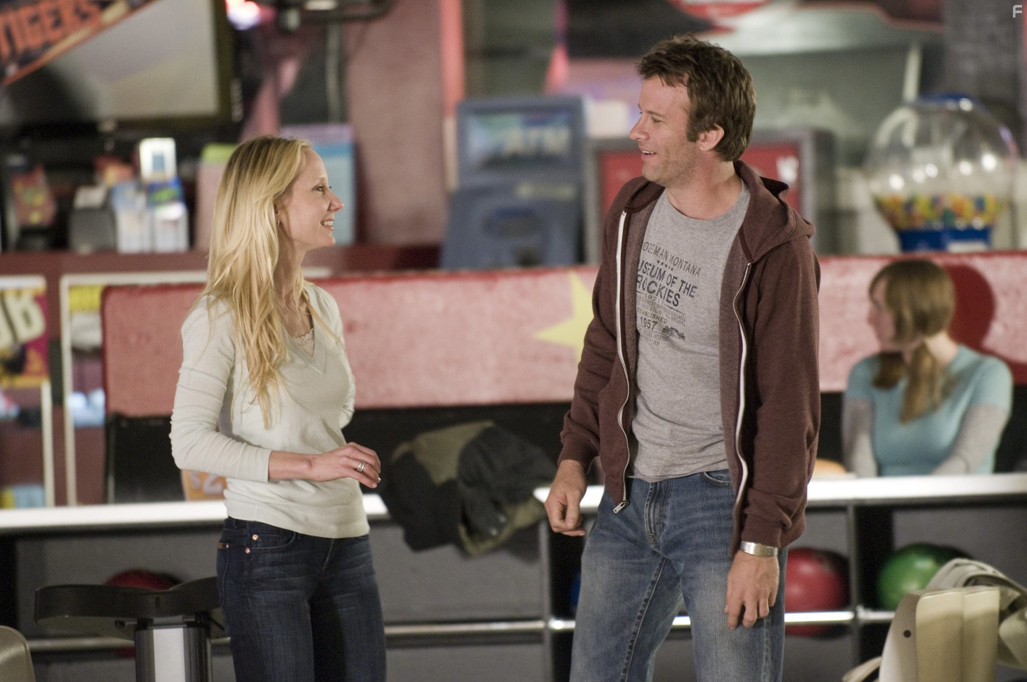 Anne Heche and Thomas Jane in Жеребец (2009)