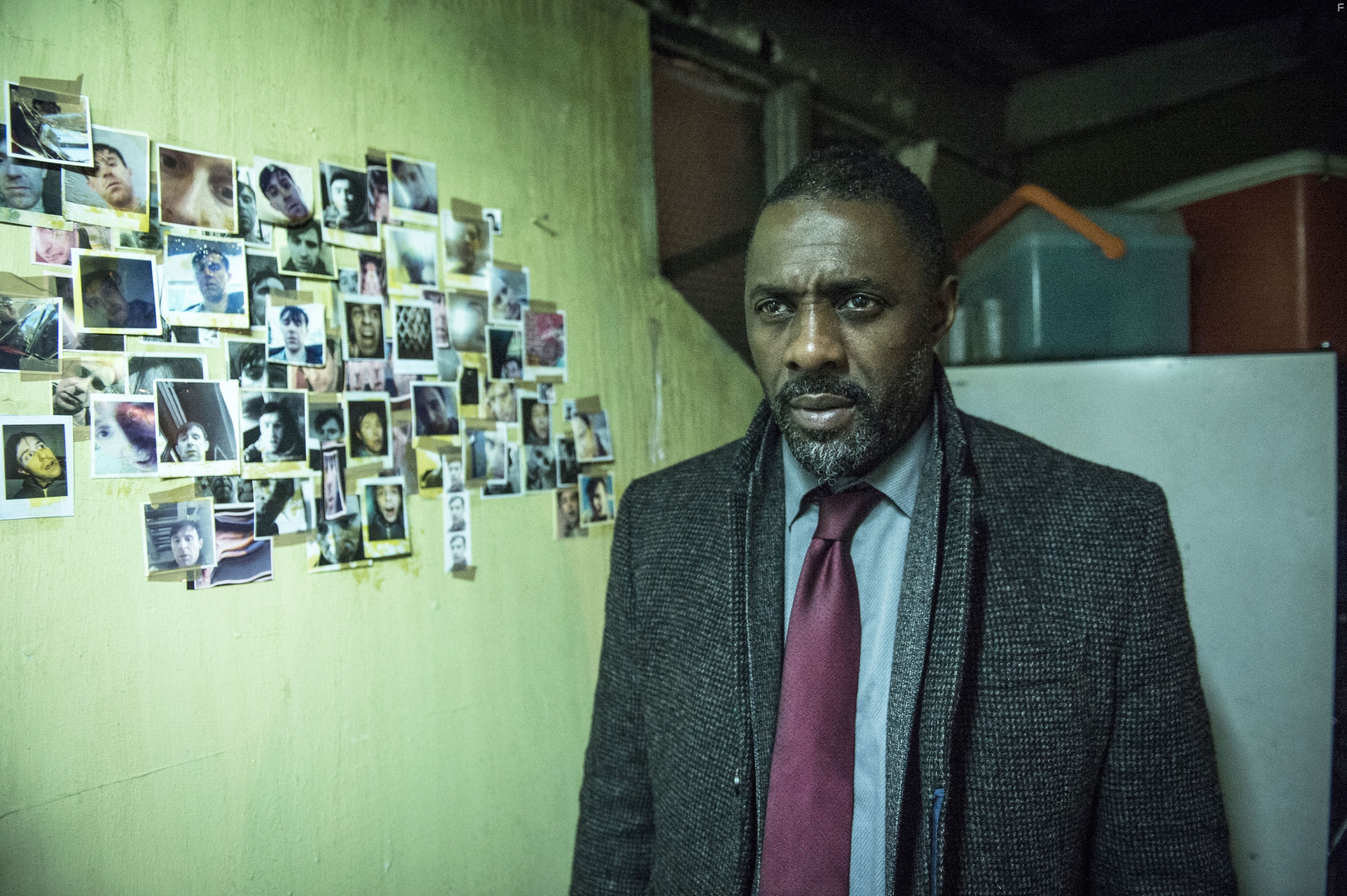 Idris Elba in Лютер (2010)