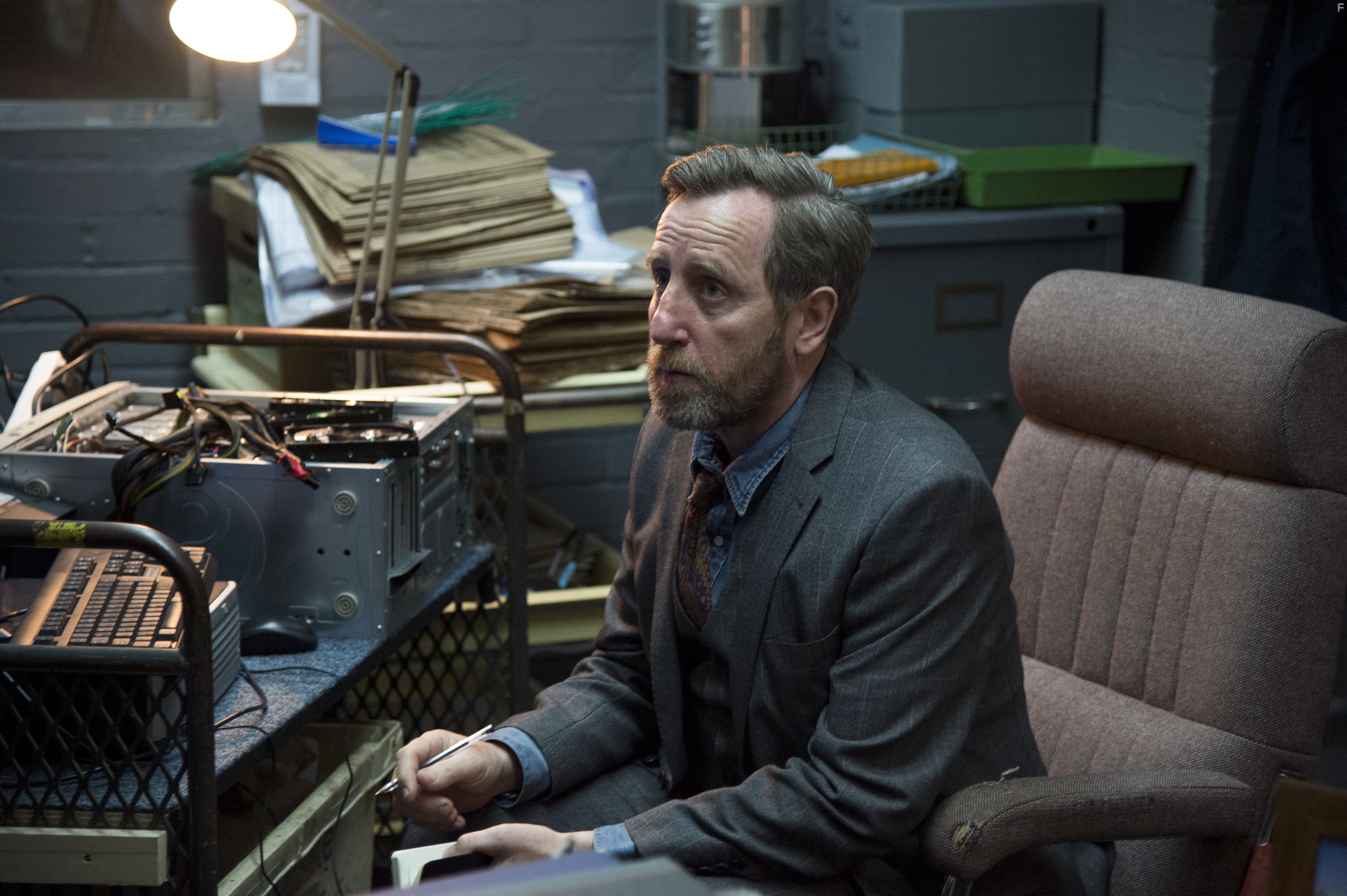 Michael Smiley in Лютер (2010)