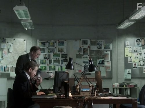 Dermot Crowley and Michael Smiley in Лютер (2010)