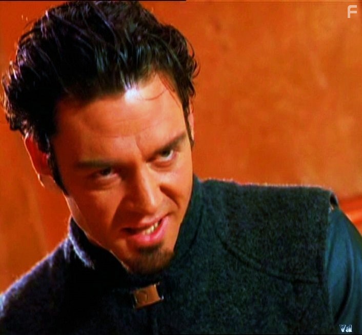 Marton Csokas in Cleopatra 2525 (2000)
