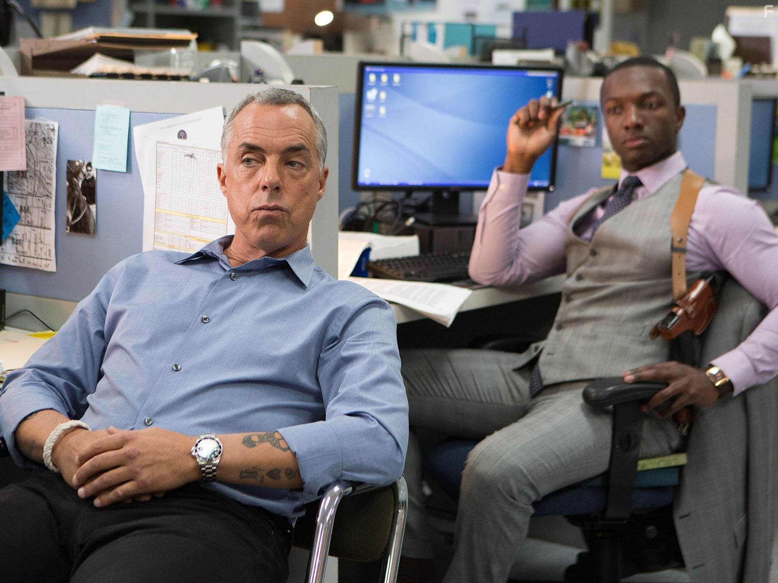 Jamie Hector and Titus Welliver in Босх (2014)
