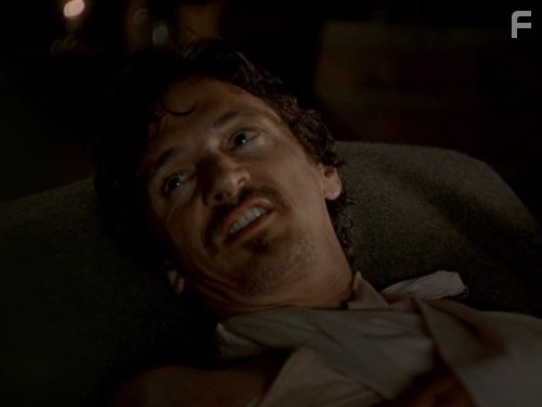 John Hawkes in Дедвуд (2004)