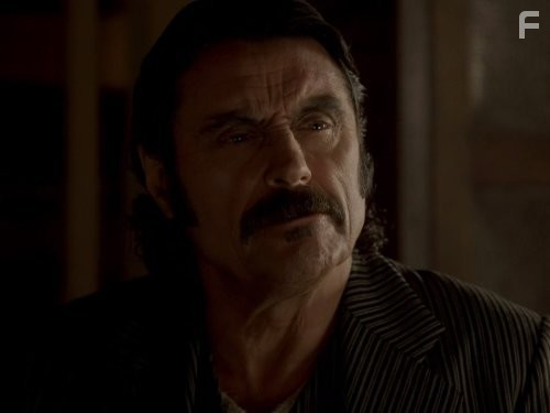 Ian McShane in Дедвуд (2004)