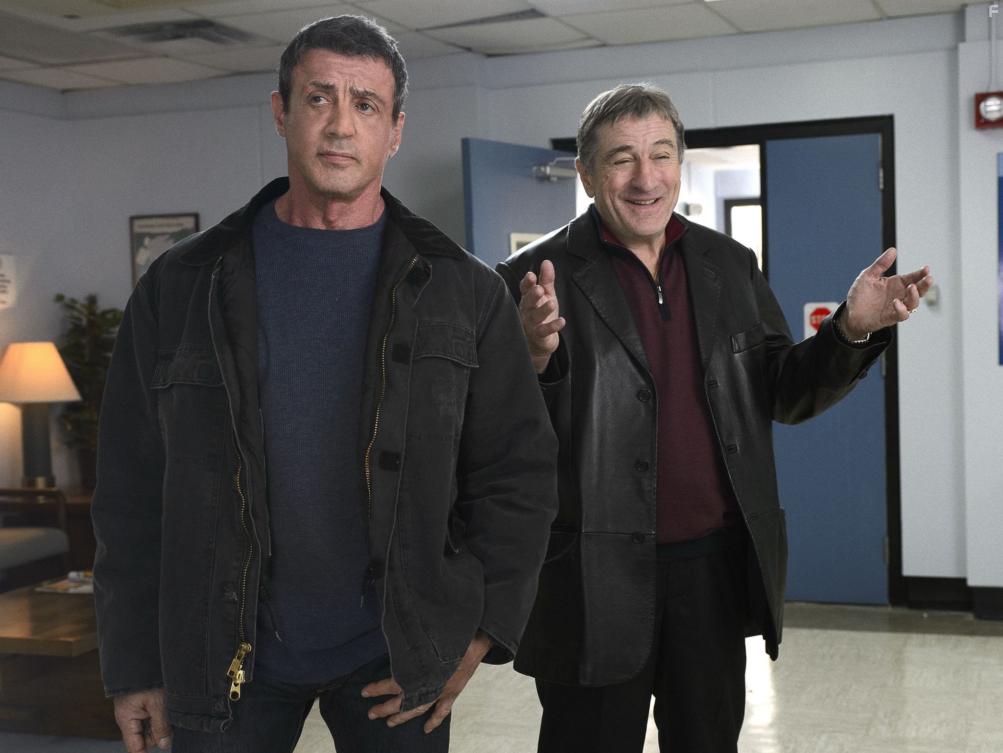 Robert De Niro and Sylvester Stallone in Забойный реванш (2013)