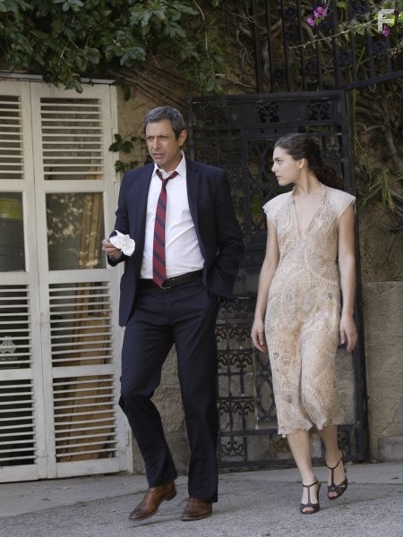 Jeff Goldblum and Alexa Davalos in Детектив Рейнс (2007)