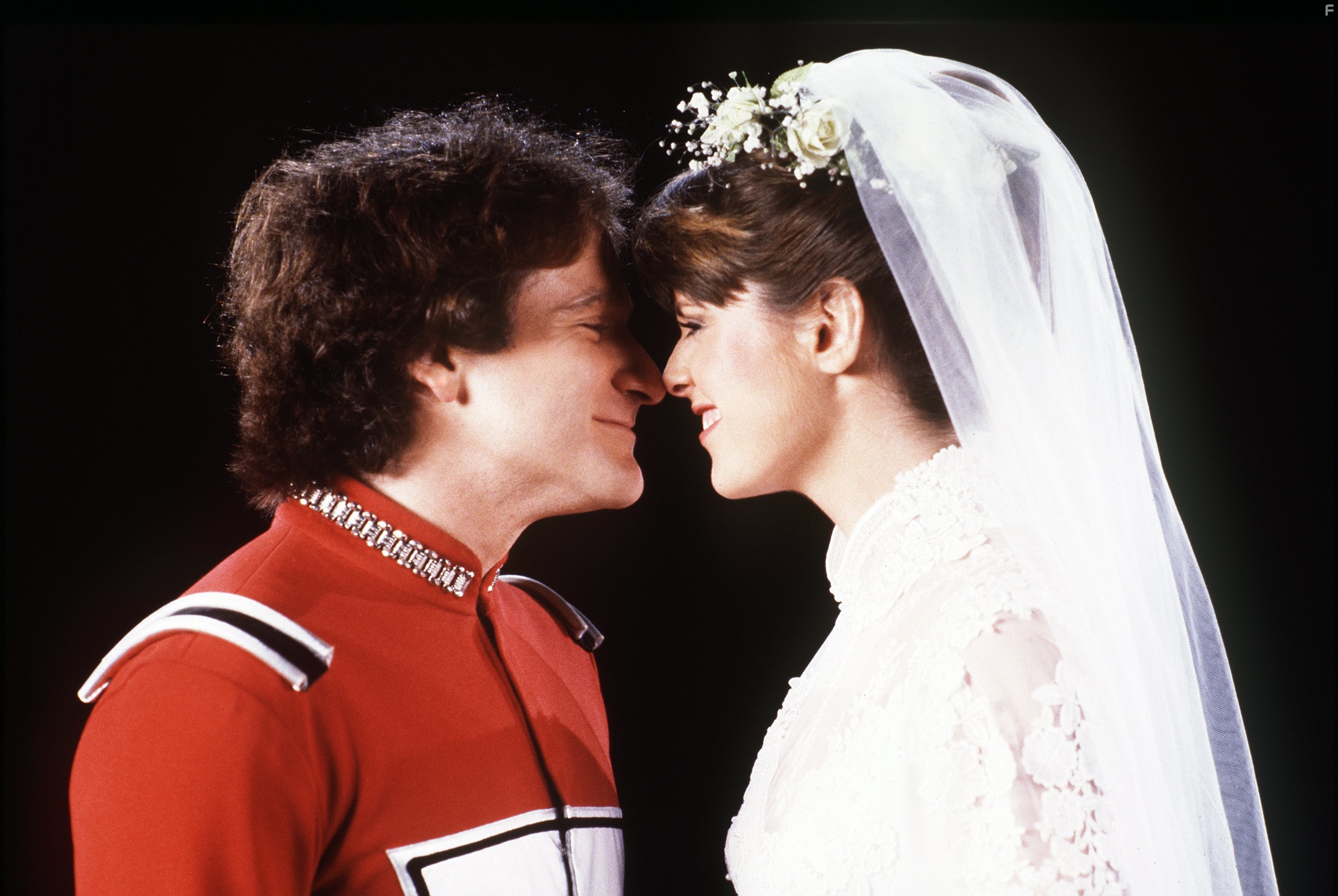 Robin Williams and Pam Dawber in Морк и Минди (1978)