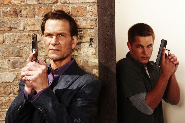 Patrick Swayze and Travis Fimmel in Зверь (2009)