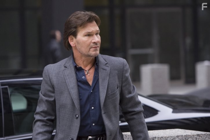 Patrick Swayze in Зверь (2009)