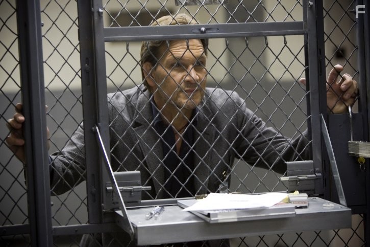 Patrick Swayze in Зверь (2009)