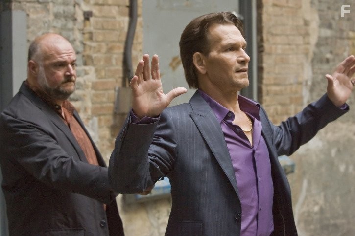 Patrick Swayze in Зверь (2009)