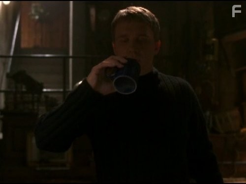 Anthony Michael Hall in Мертвая зона (2002)