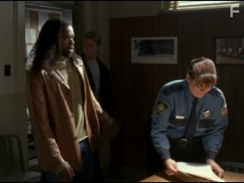 John L. Adams and Kathryn Kirkpatrick in Мертвая зона (2002)